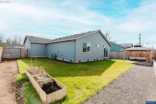 210 Walnut St, Mount Angel, OR 97362 - Photo 19