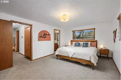 10831 NE Oregon St, Portland, OR 97220 - Photo 23