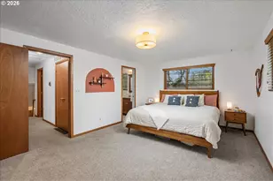 10831 NE Oregon St, Portland, OR 97220 - Photo 23