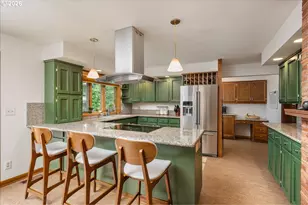 10831 NE Oregon St, Portland, OR 97220 - Photo 9