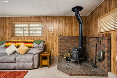 10831 NE Oregon St, Portland, OR 97220 - Photo 15