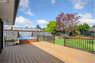 10831 NE Oregon St, Portland, OR 97220 - Photo 31