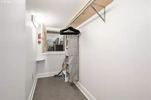 6044 SE Stark St, Portland, OR 97215 - Photo 35