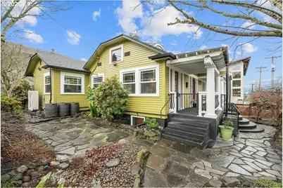 6044 SE Stark St, Portland, OR 97215 - Photo 43