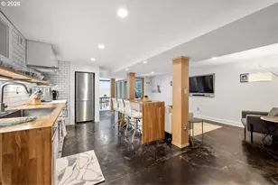 6044 SE Stark St, Portland, OR 97215 - Photo 27