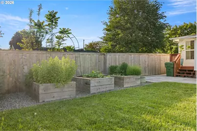 711 W 24th St, Vancouver, WA 98660 - Photo 31