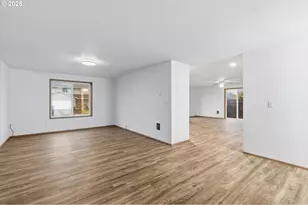 107 Mission Rd, Kelso, WA 98626 - Photo 3