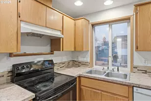 107 Mission Rd, Kelso, WA 98626 - Photo 11