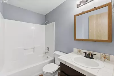 107 Mission Rd, Kelso, WA 98626 - Photo 19