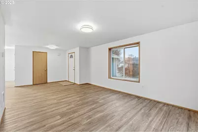 107 Mission Rd, Kelso, WA 98626 - Photo 7