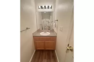 3988 Century Dr, Eugene, OR 97402 - Photo 33
