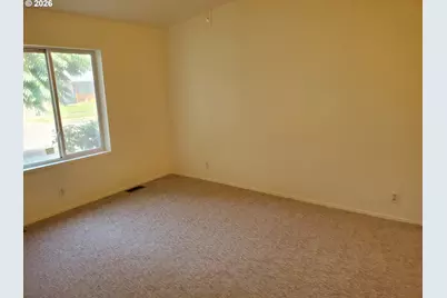 1376 David Ave, Eugene, OR 97404 - Photo 15