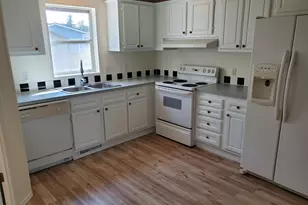 1376 David Ave, Eugene, OR 97404 - Photo 11