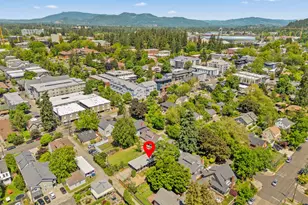 1960 Alder St, Eugene, OR 97405 - Photo 41