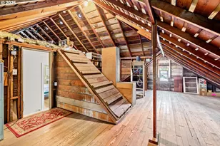 1960 Alder St, Eugene, OR 97405 - Photo 27