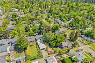 1960 Alder St, Eugene, OR 97405 - Photo 45
