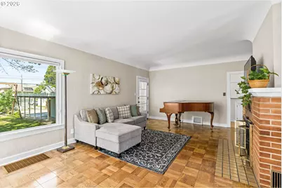 1960 Alder St, Eugene, OR 97405 - Photo 5