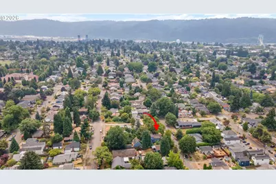 9424 N Polk Ave, Portland, OR 97203 - Photo 45