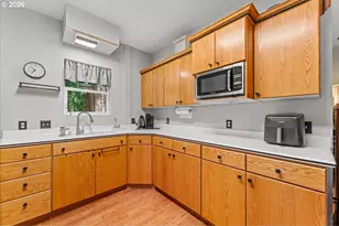 34102 NE 14th Ave, La Center, WA 98629 - Photo 7