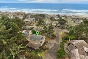 143 E Tanana Ave, Cannon Beach, OR 97110 - Photo 37