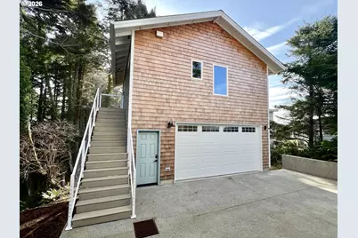 143 E Tanana Ave, Cannon Beach, OR 97110 - Photo 3