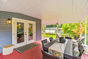 335 N H St, Cottage Grove, OR 97424 - Photo 35