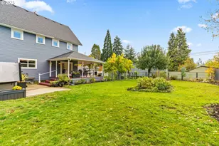 335 N H St, Cottage Grove, OR 97424 - Photo 39