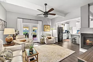 335 N H St, Cottage Grove, OR 97424 - Photo 9