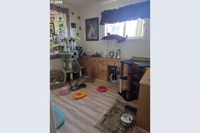 303 N A St, Condon, OR 97823 - Photo 17