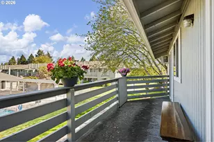 650 Harlow Rd, Springfield, OR 97477 - Photo 3