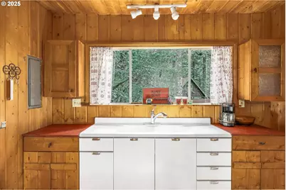 75125 E Mt Hood Hwy, Rhododendron, OR 97049 - Photo 15