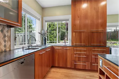 12425 NW Welsh Dr, Portland, OR 97229 - Photo 19
