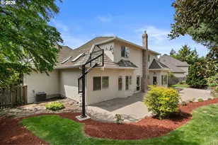 12425 NW Welsh Dr, Portland, OR 97229 - Photo 43