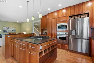 12425 NW Welsh Dr, Portland, OR 97229 - Photo 17