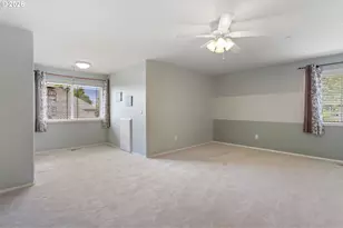 12425 NW Welsh Dr, Portland, OR 97229 - Photo 33
