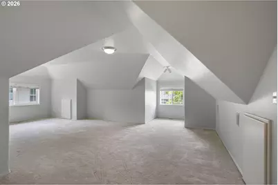 12425 NW Welsh Dr, Portland, OR 97229 - Photo 39