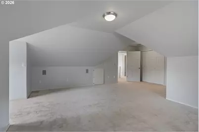 12425 NW Welsh Dr, Portland, OR 97229 - Photo 41