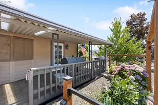 3659 NW Broad St, Roseburg, OR 97471 - Photo 3