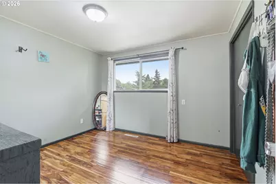 565 Brown Ct, Woodburn, OR 97071 - Photo 13