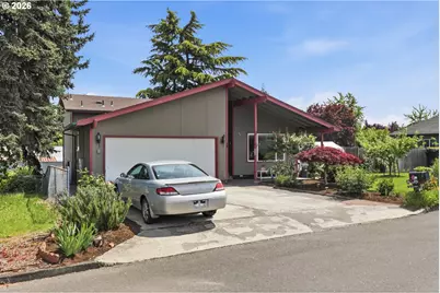 565 Brown Ct, Woodburn, OR 97071 - Photo 3