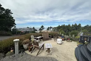 2540 NW Pacific St, Newport, OR 97365 - Photo 3