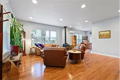 81645 Lost Creek Rd, Dexter, OR 97431 - Photo 13