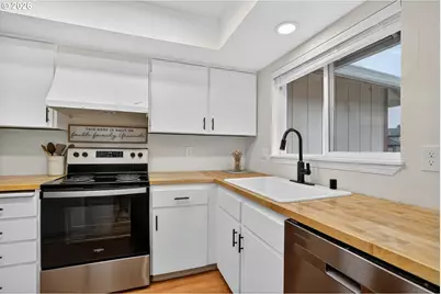 14102 NE 82nd St, Vancouver, WA 98682 - Photo 9