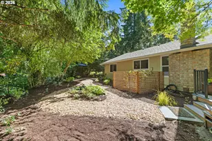 1995 History Ct S, Salem, OR 97302 - Photo 33