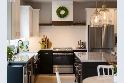 2877 NW Mt Ashland Ln, McMinnville, OR 97128 - Photo 23