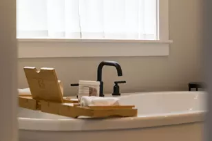 2877 NW Mount Ashland Ln, McMinnville, OR 97128 - Photo 35