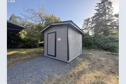 206 Church St, Dillard, OR 97432 - Photo 25