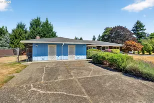 17839 SE Clay St, Portland, OR 97233 - Photo 5