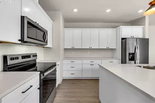 313 Cap Ave, Winlock, WA 98596 - Photo 11