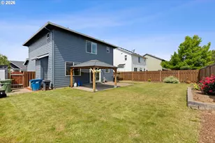 1350 Dahlia St, Woodburn, OR 97071 - Photo 31